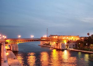Ponte girevole Taranto