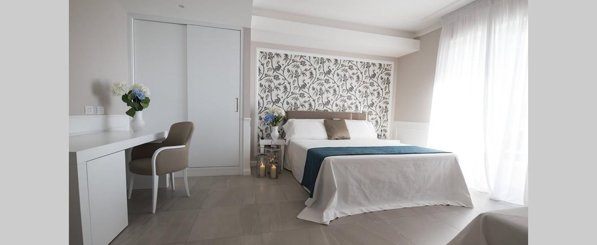 Suite Deluxe Suite Deluxe