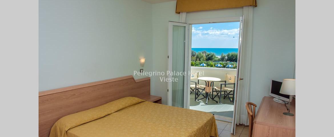 Camera matrimoniale vista mare Camera matrimoniale vista mare