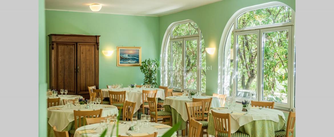 Ristorante Hotel a Vieste Ristorante Hotel a Vieste