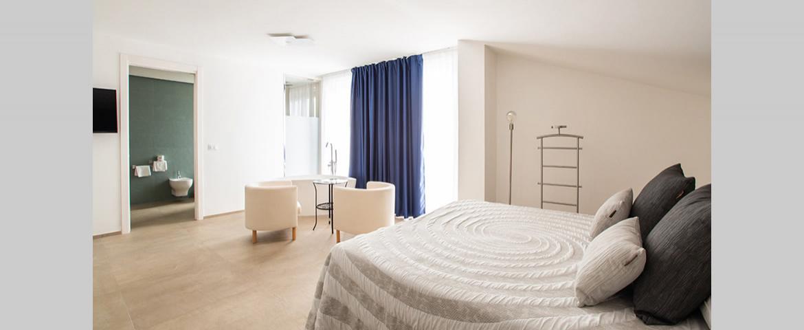 junior suite con vasca in camera