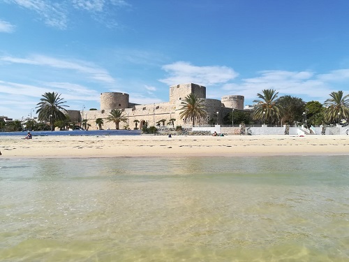 Itinerario tra i castelli medievali in Puglia