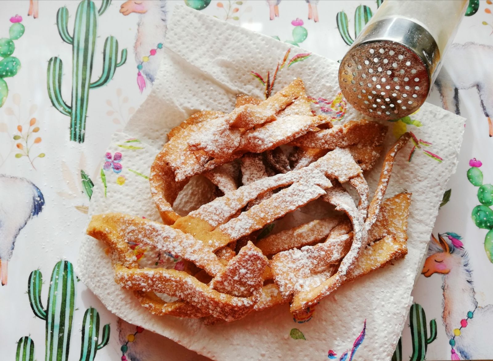 La ricetta delle Chiacchiere per festeggiare il Carnevale
