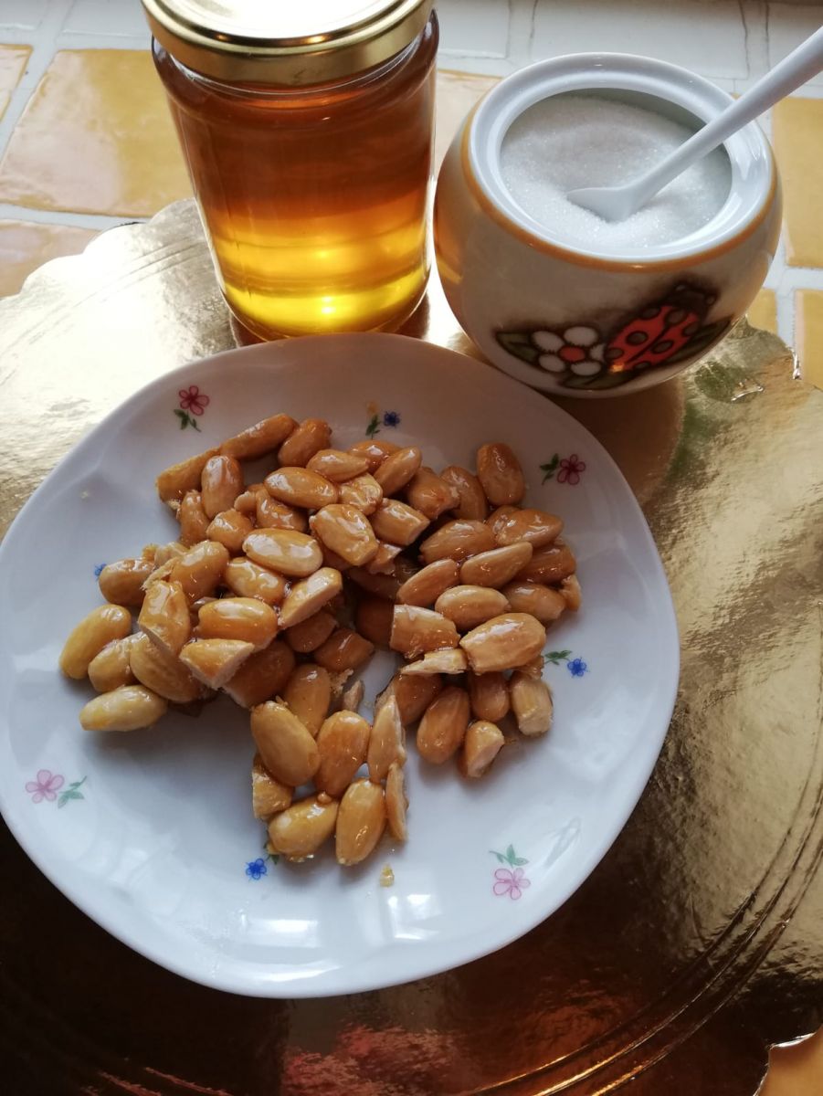 La cupeta ricetta tradizionale del dolce salentino