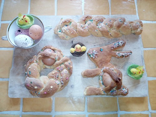 La ricetta della Scarcella, il dolce della Pasqua in Puglia